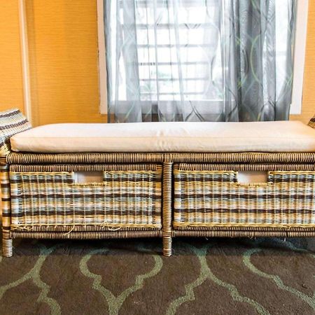 Rodeway Inn St. Helena - Beaufort South Frogmore Екстериор снимка