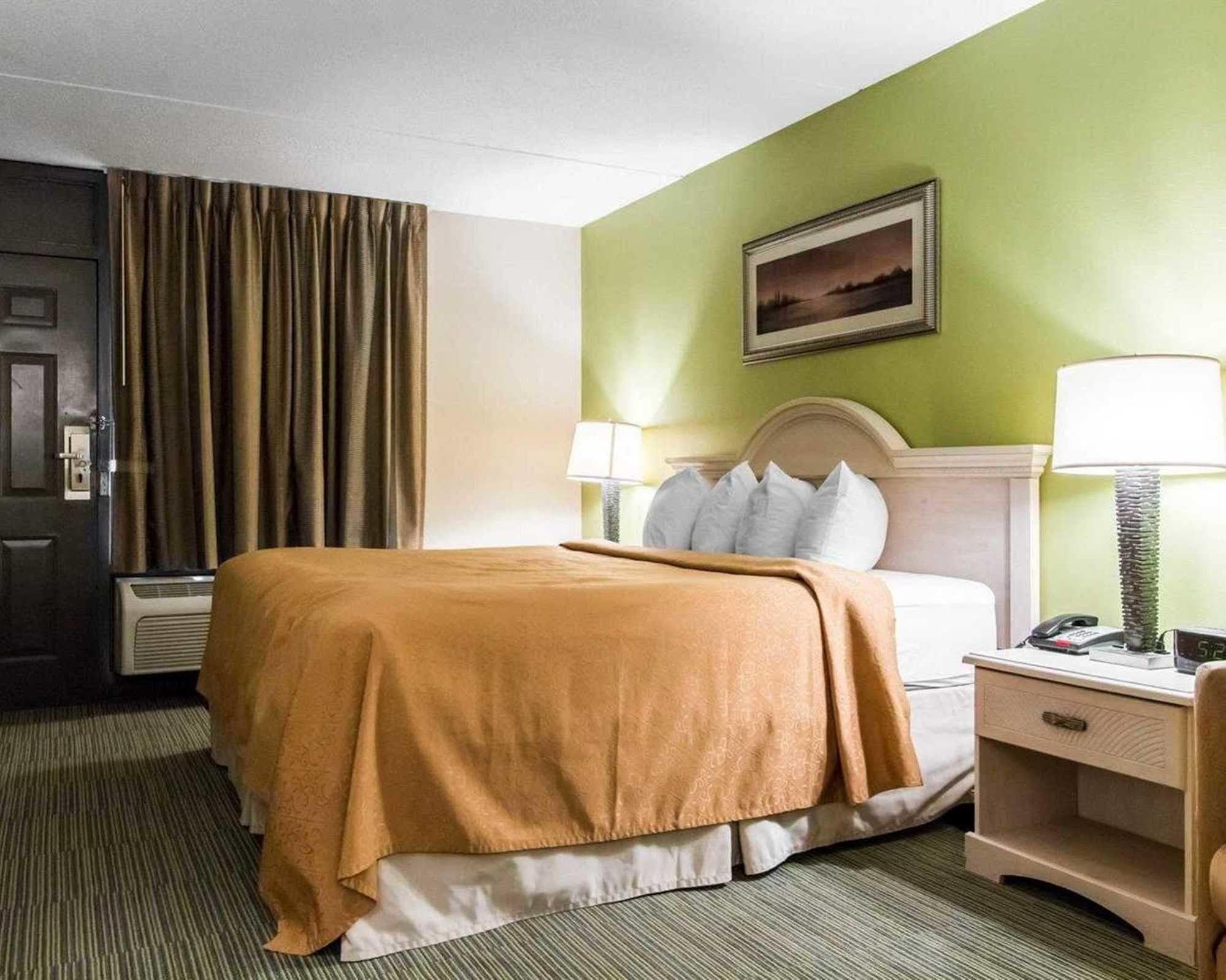 Rodeway Inn St. Helena - Beaufort South Frogmore Екстериор снимка