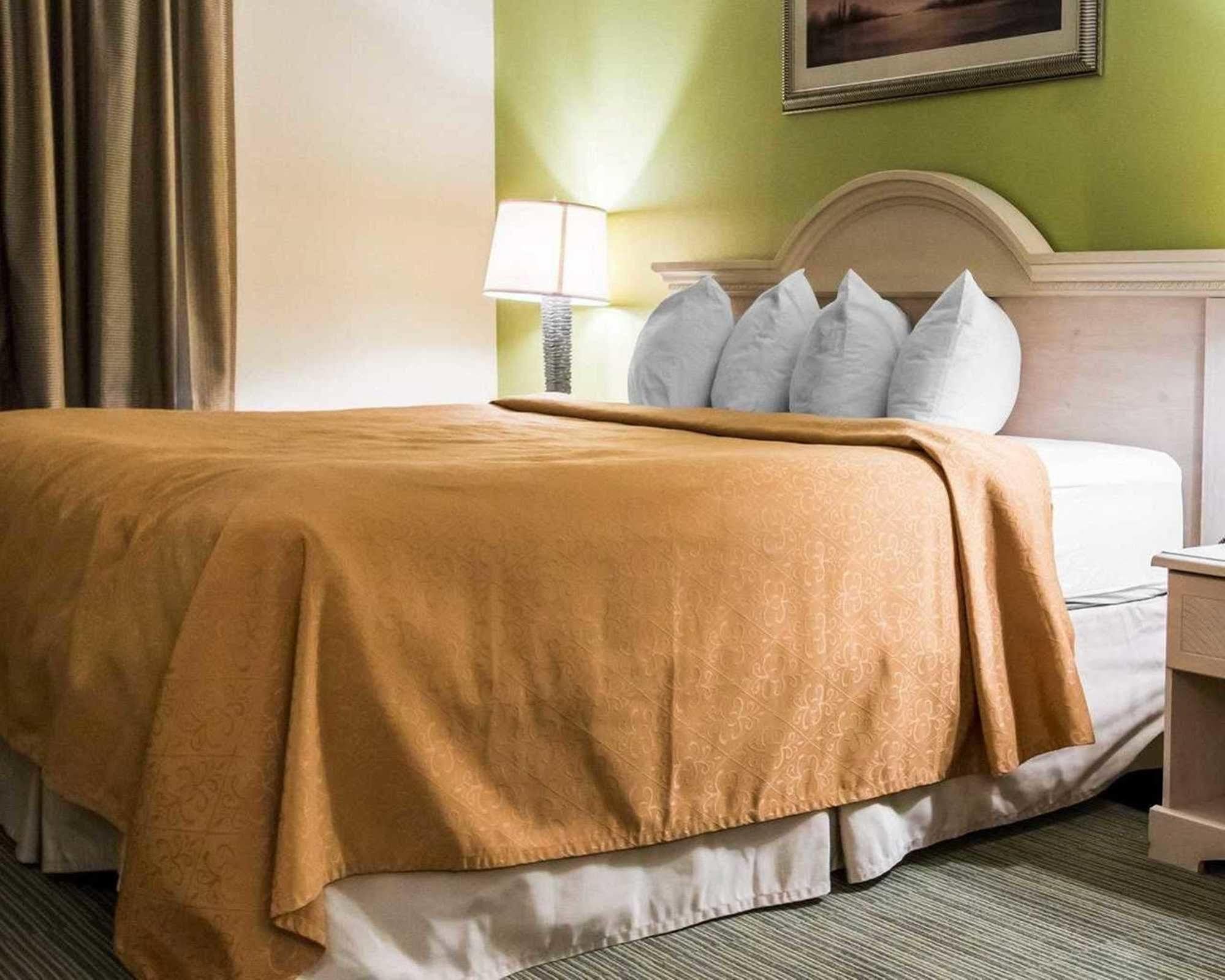 Rodeway Inn St. Helena - Beaufort South Frogmore Екстериор снимка